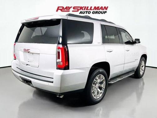 Quicksilver Metallic 2015 GMC Yukon SLT