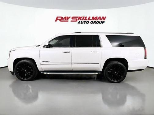 White Frost Tri-Coat 2017 GMC Yukon XL Denali