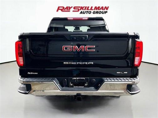 2024 GMC Sierra 1500 SLE