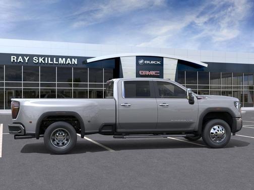 2025 GMC Sierra 3500 SLT