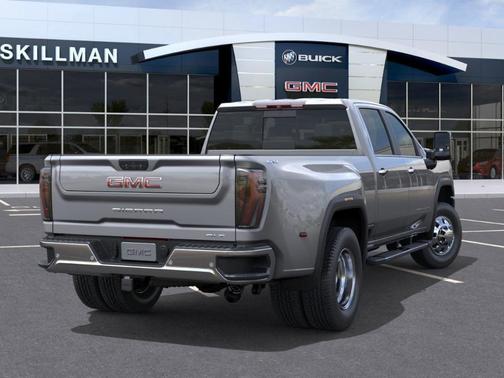 2025 GMC Sierra 3500 SLT