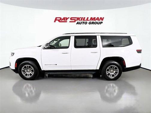 2024 Jeep Wagoneer L Base