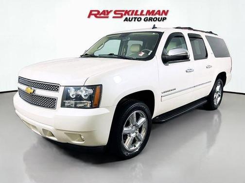 White Diamond Tri-Coat 2013 Chevrolet Suburban 1500 LTZ