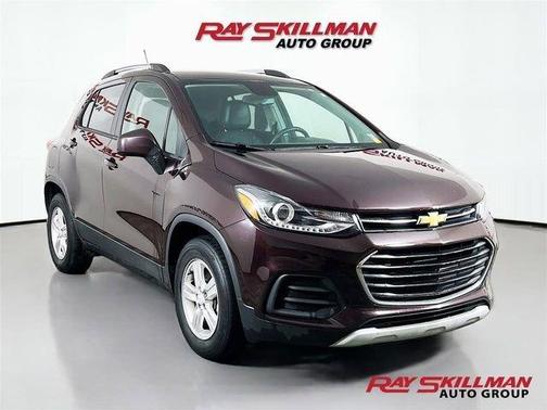 Black Cherry Metallic 2021 Chevrolet Trax LT