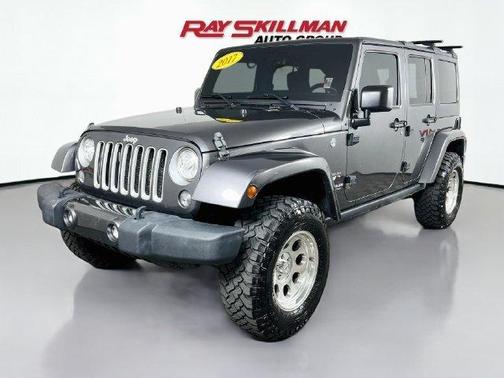 Granite Crystal Clearcoat Metallic 2017 Jeep Wrangler Unlimited Sahara