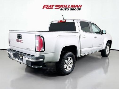 Quicksilver Metallic 2019 GMC Canyon SLE