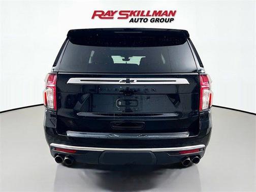 2021 Chevrolet Suburban High Country