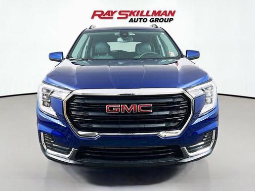 Marine Metallic 2023 GMC Terrain SLE