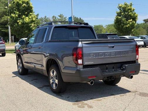 Modern Steel Metallic 2025 Honda Ridgeline RTL