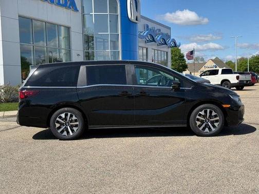 Crystal Black Pearl 2026 Honda Odyssey EX-L