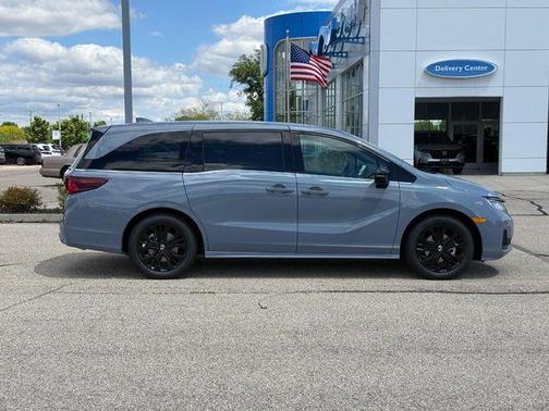 Sonic Gray Pearl 2026 Honda Odyssey Sport-L