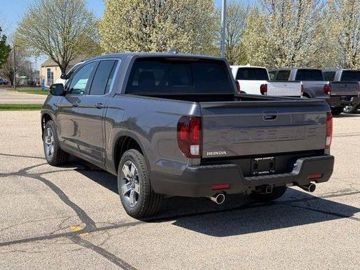 Modern Steel Metallic 2026 Honda Ridgeline RTL