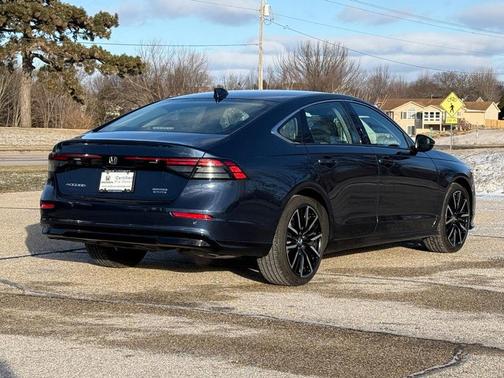 2024 Honda Accord Hybrid 