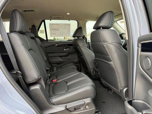 Sonic Gray Pearl 2026 Honda Pilot EX-L