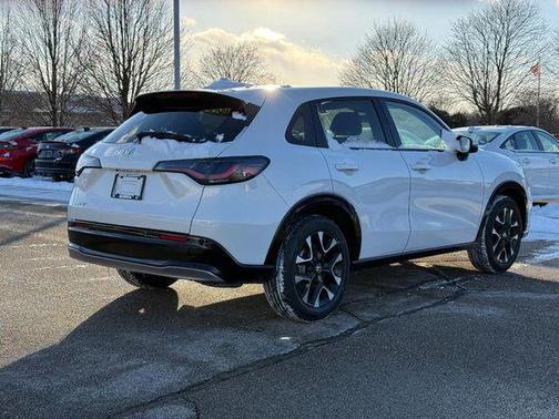Platinum White Pearl 2026 Honda HR-V EX-L