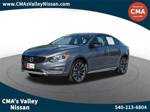 2018 Volvo S60 Cross Country T5