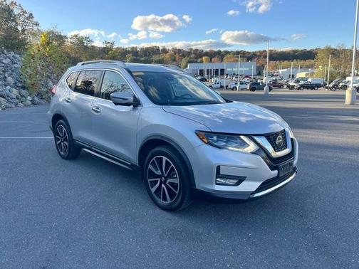 2018 Nissan Rogue SL