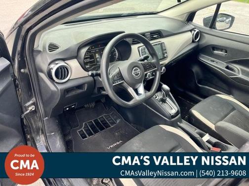 2020 Nissan Versa 1.6 SV