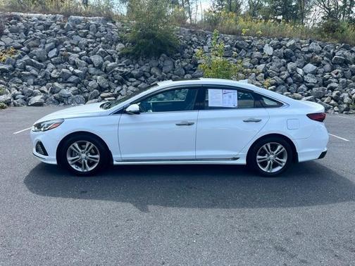 2019 Hyundai SONATA Sport