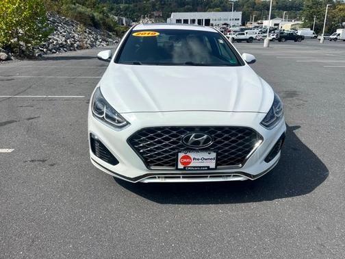 2019 Hyundai SONATA Sport