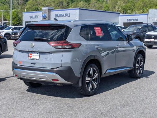 Boulder Gray Pearl 2023 Nissan Rogue Platinum