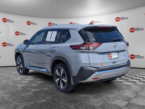 Boulder Gray Pearl 2023 Nissan Rogue Platinum