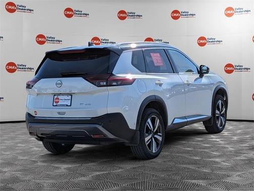 2022 Nissan Rogue SL