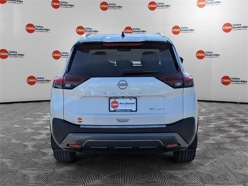 2022 Nissan Rogue SL