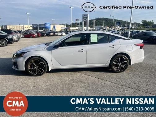 2023 Nissan Altima 2.5 SR