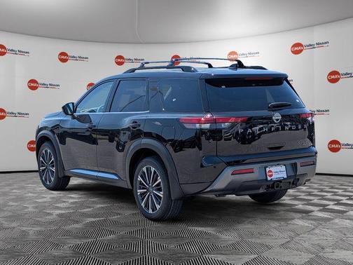 Super Black 2026 Nissan Pathfinder Platinum