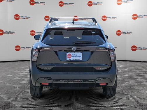 Super Black 2026 Nissan Kicks SR