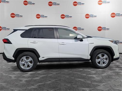2021 Toyota RAV4 Hybrid XLE