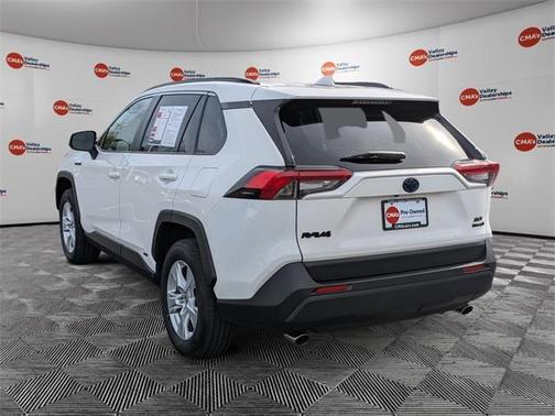 2021 Toyota RAV4 Hybrid XLE