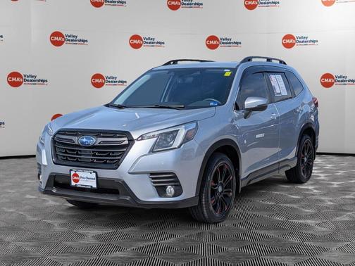 Ice Silver Metallic 2022 Subaru Forester Limited
