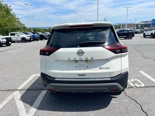 White 2023 Nissan Rogue SV