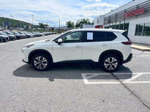 White 2023 Nissan Rogue SV
