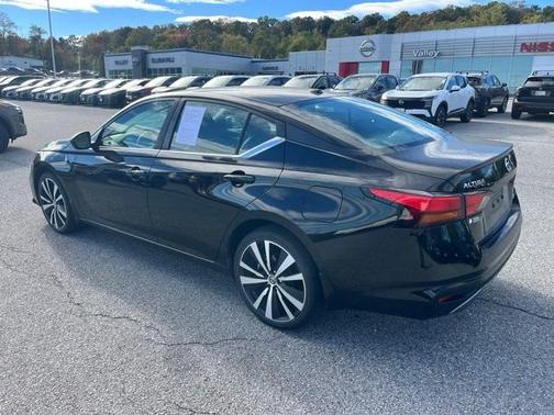 2020 Nissan Altima 2.5 SR