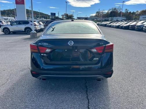 2020 Nissan Altima 2.5 SR