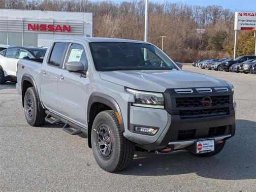 Boulder Gray Metallic 2026 Nissan Frontier PRO-4X