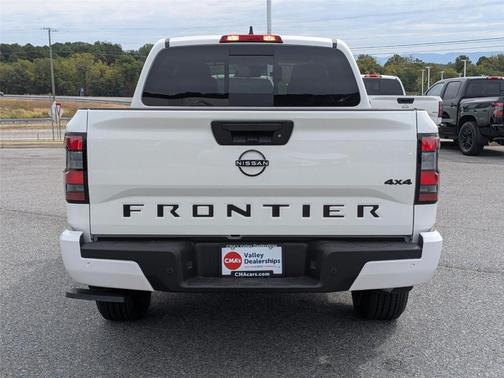 Glacier White 2026 Nissan Frontier SV