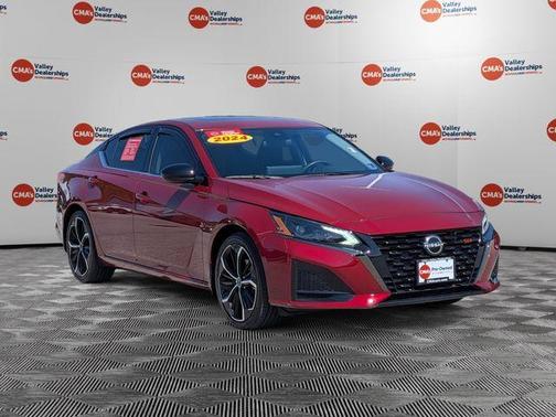 Scarlet Ember 2024 Nissan Altima 2.5 SR