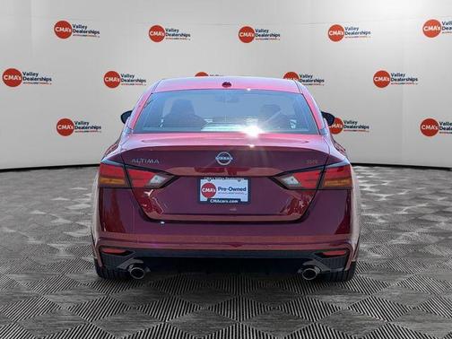 Scarlet Ember 2024 Nissan Altima 2.5 SR