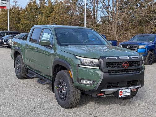 Green 2026 Nissan Frontier PRO-4X