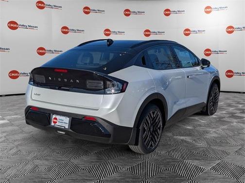 2026 Nissan Leaf PLAT+