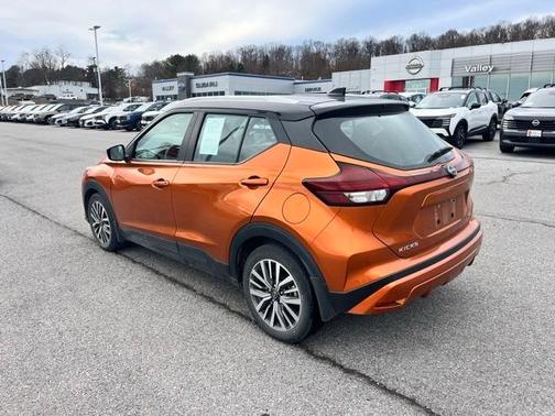 2022 Nissan Kicks SV