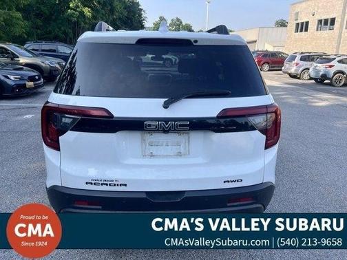 2022 GMC Acadia SLT