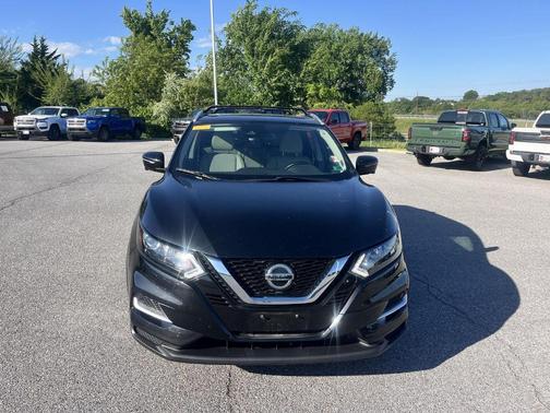 Magnetic Black 2021 Nissan Rogue Sport SL