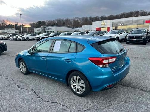 2019 Subaru Impreza 2.0i