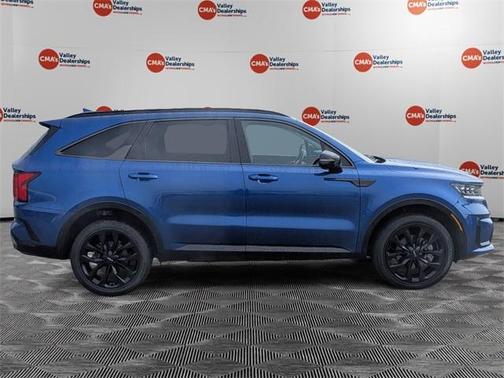 2023 Kia Sorento SX