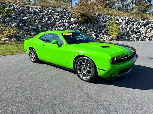2017 Dodge Challenger GT